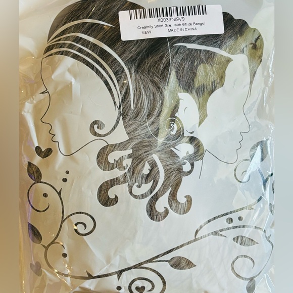 New in Box, TWO gray/silver short wigs! Original packaging never worn!!! - Picture 5 of 6